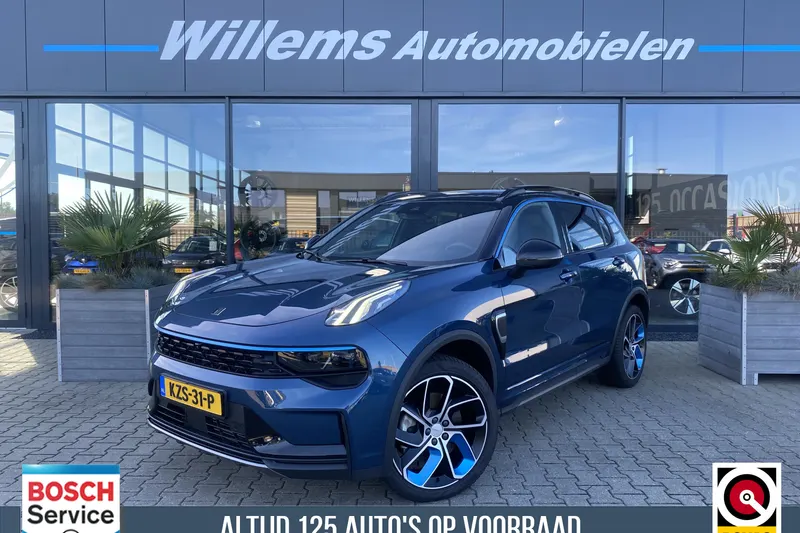 Lynk & Co 01 (2023)