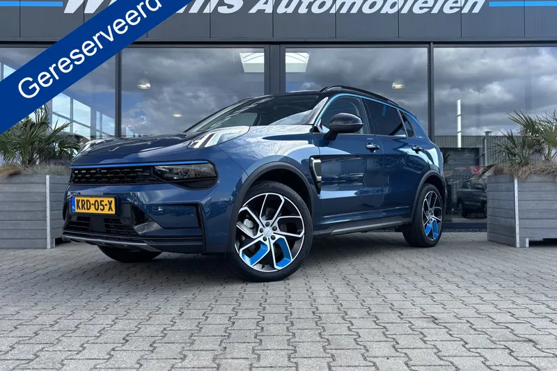 Lynk & Co 01 (2022)