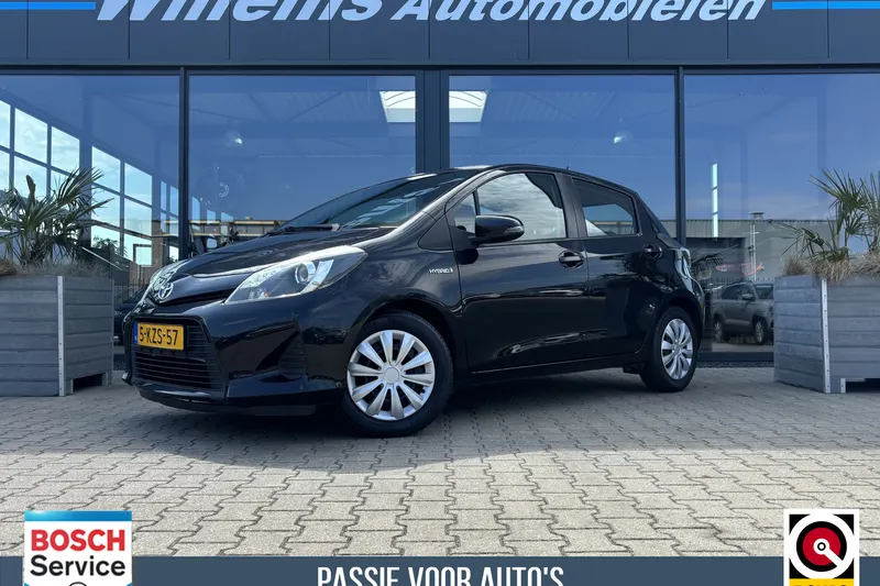 Toyota Yaris (2013)