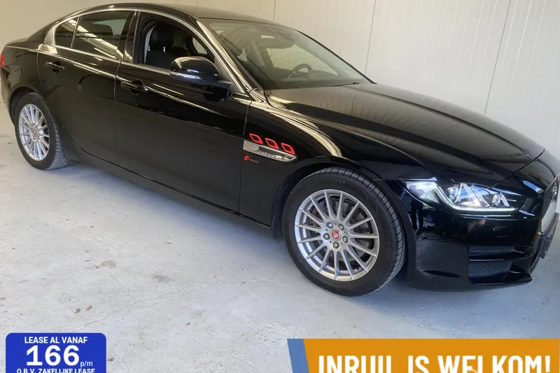 Jaguar XE (2017)