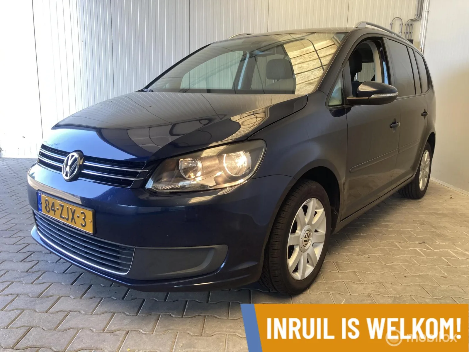Volkswagen Touran (2013) — foto 1