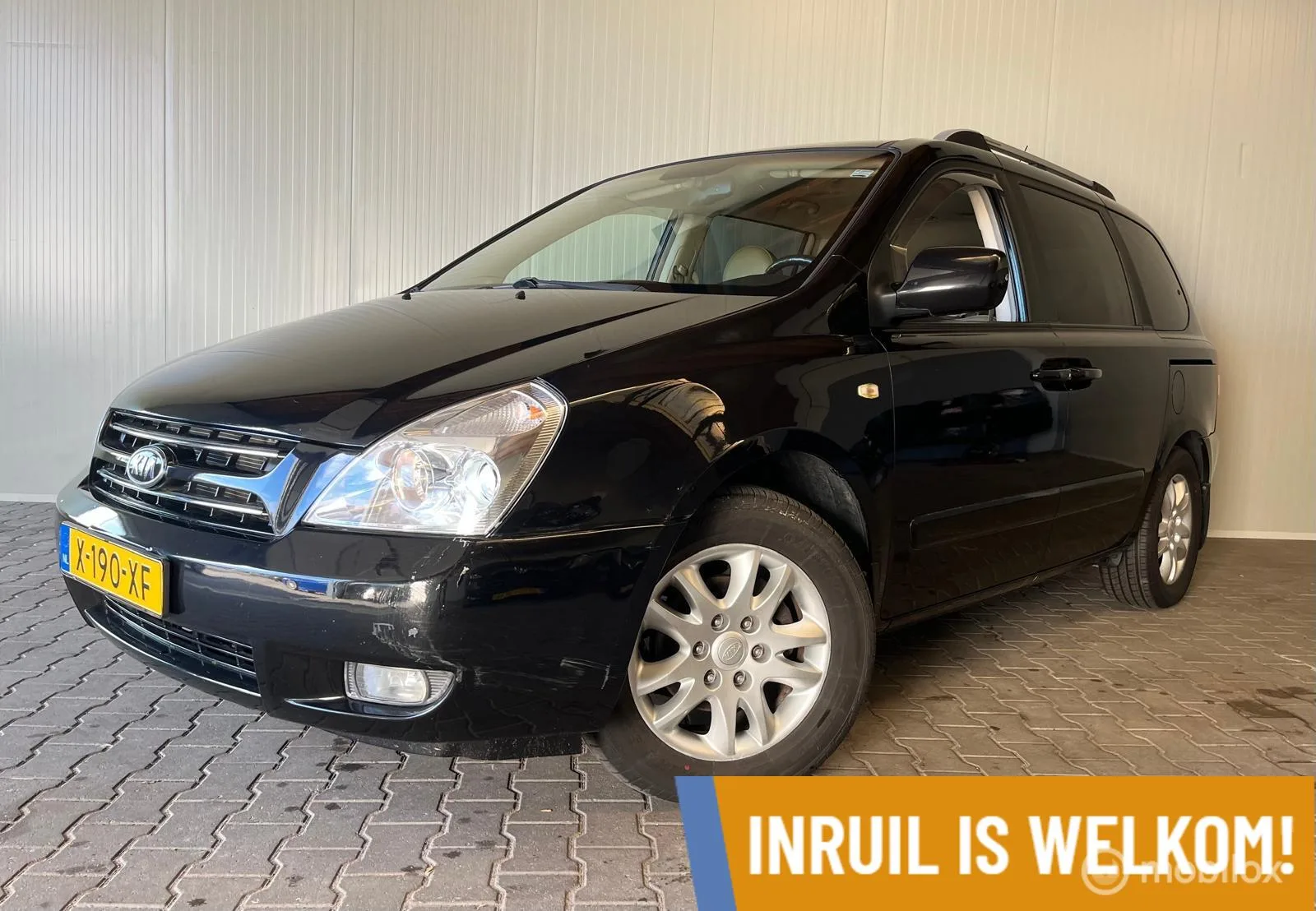 Kia Carnival (2006) — foto 1