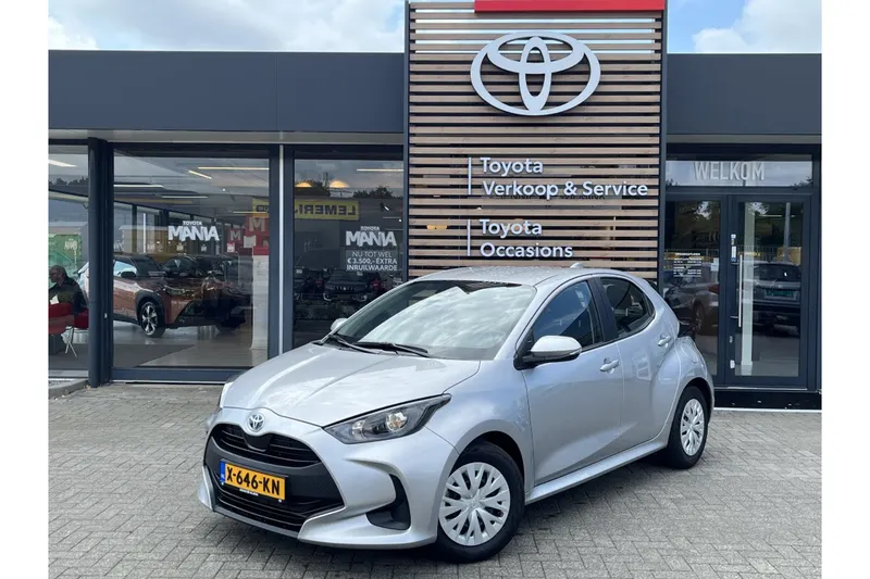 Toyota Yaris (2023)