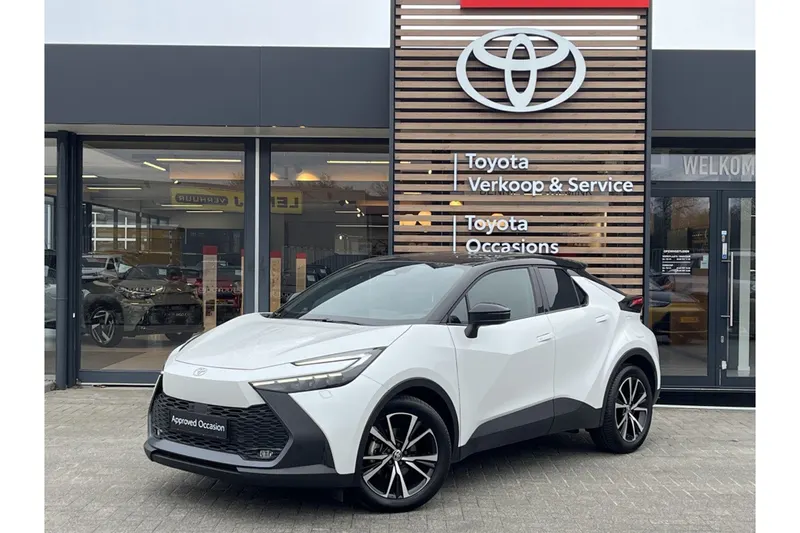 Toyota C-HR (2024)