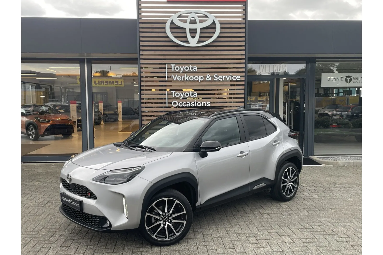 Toyota Yaris Cross (2024) — foto 1