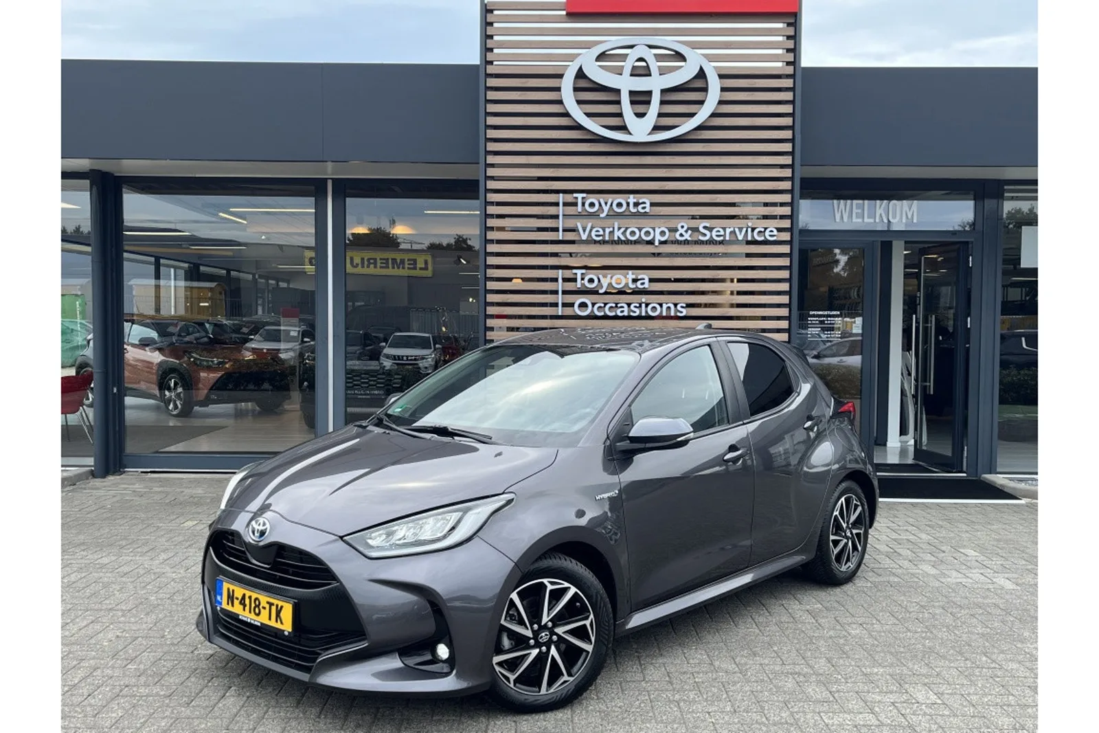 Toyota Yaris (2021) — foto 1