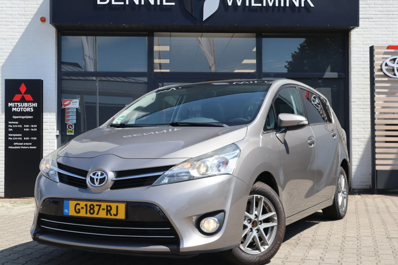 Toyota Verso (2016) — foto 1