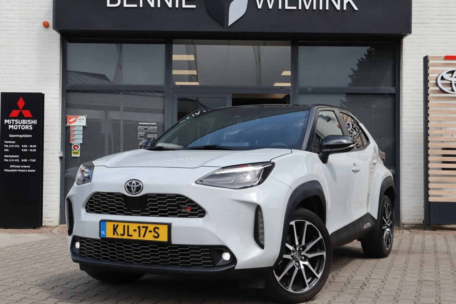 Toyota Yaris Cross (2024) — foto 1