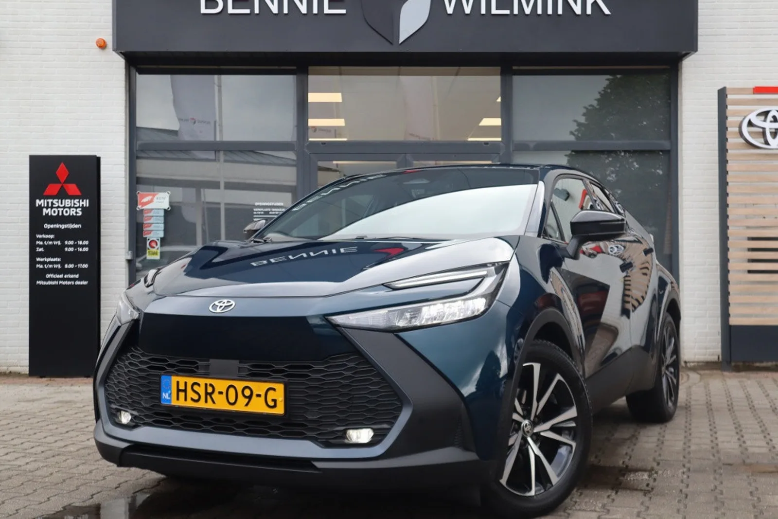 Toyota C-HR (2025) — foto 1