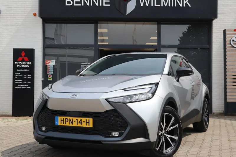 Toyota C-HR (2025)