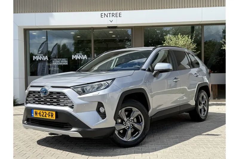 Toyota RAV4 (2021)