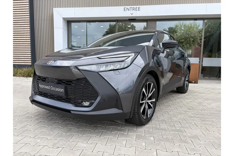 Toyota C-HR (2025)