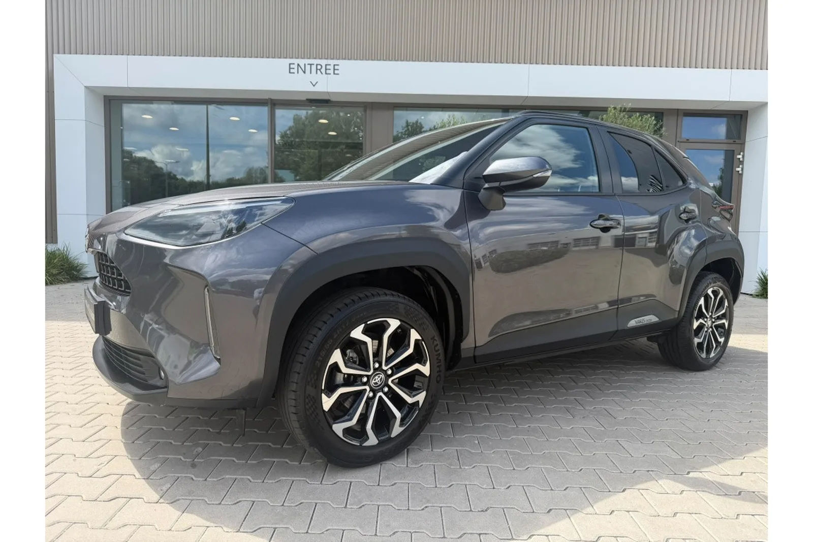 Toyota Yaris Cross (2024) — foto 1