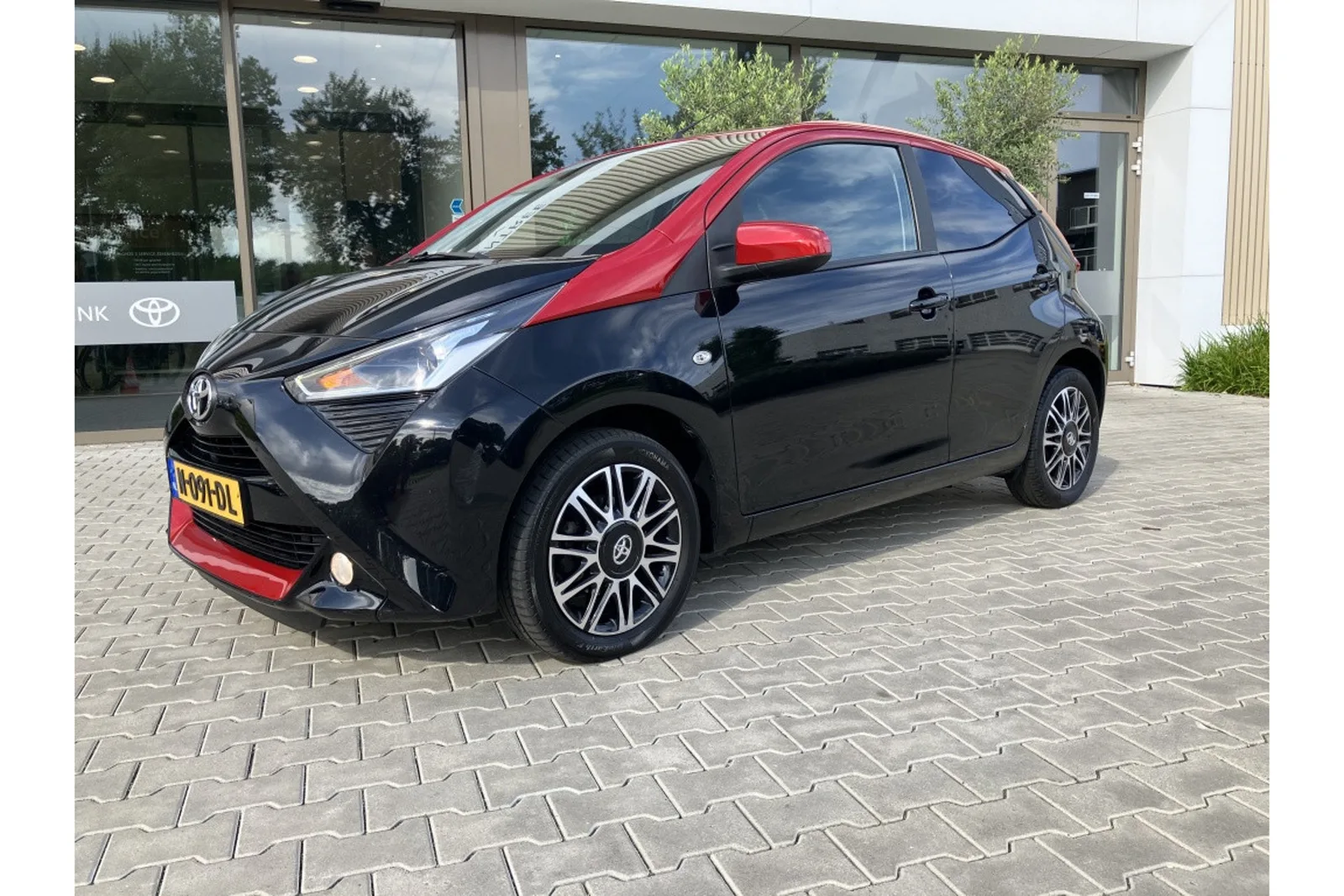 Toyota Aygo (2021) — foto 1