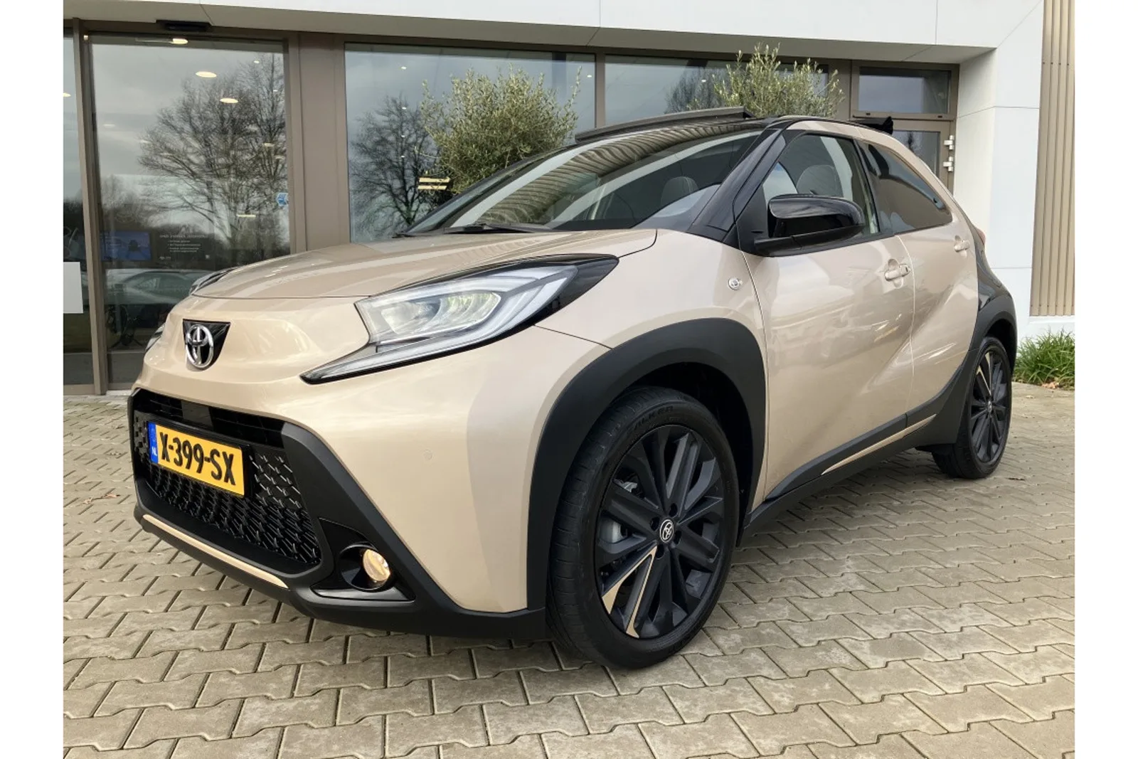 Toyota Aygo X (2024) — foto 1