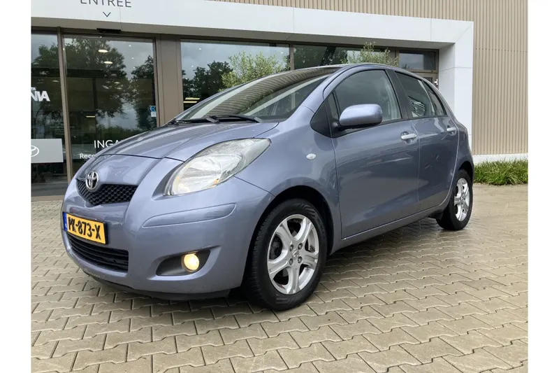 Toyota Yaris (2010)