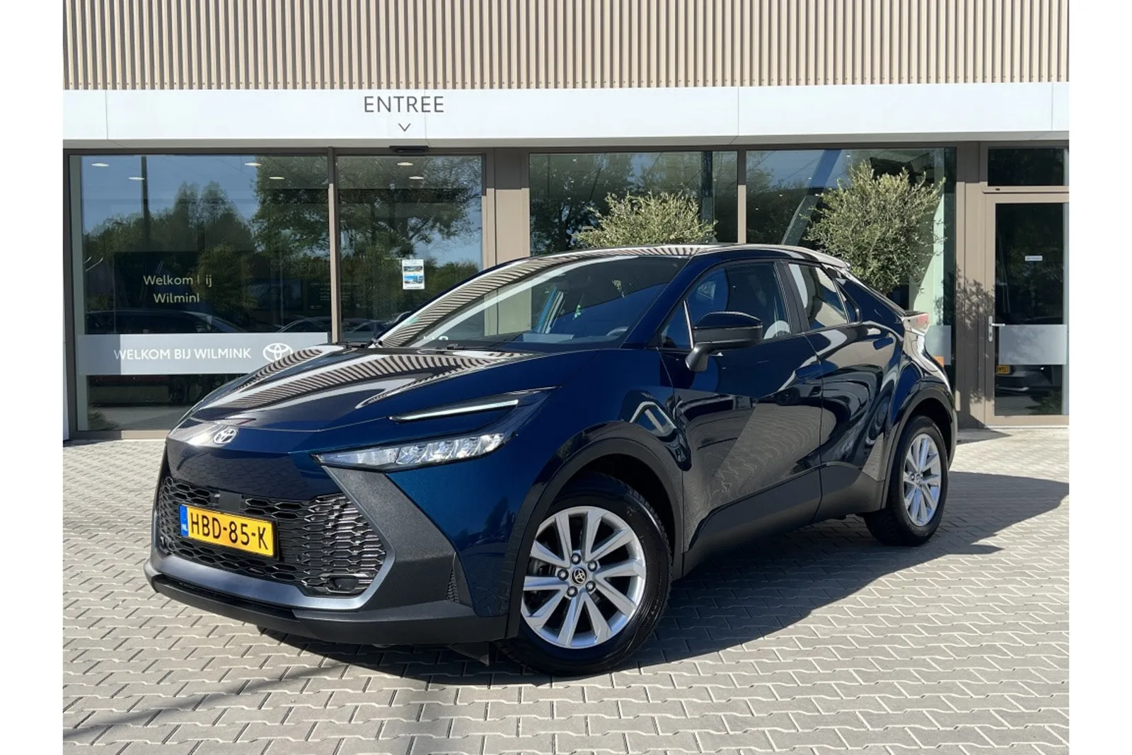 Toyota C-HR (2025) — foto 1