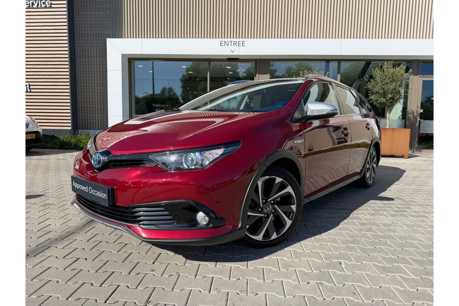 Toyota Auris (2018) — foto 1