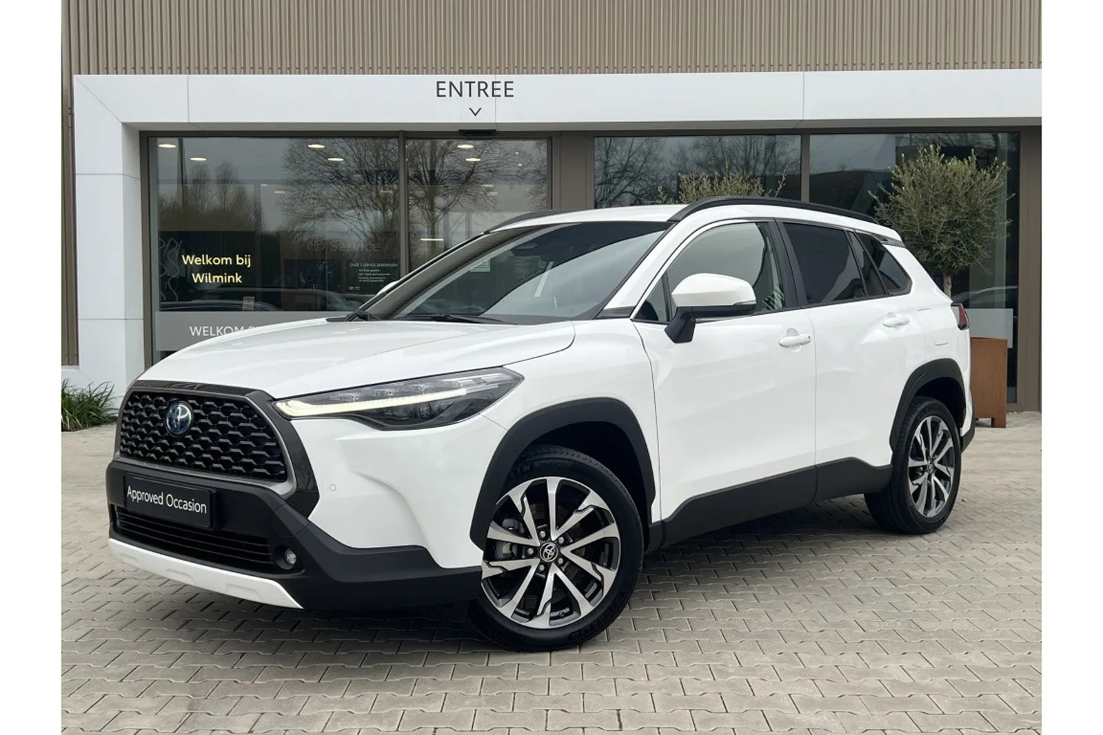 Toyota Corolla (2023) — foto 1