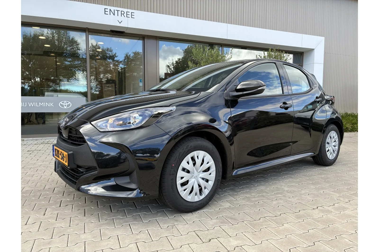 Toyota Yaris (2026) — foto 1