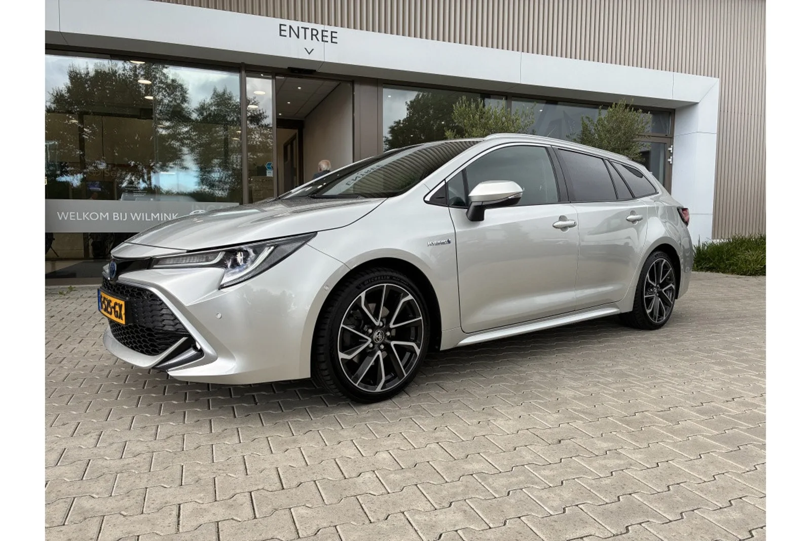 Toyota Corolla (2019) — foto 1