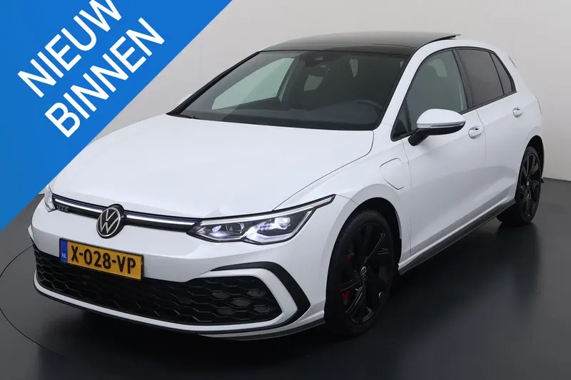 Volkswagen Golf (2021)