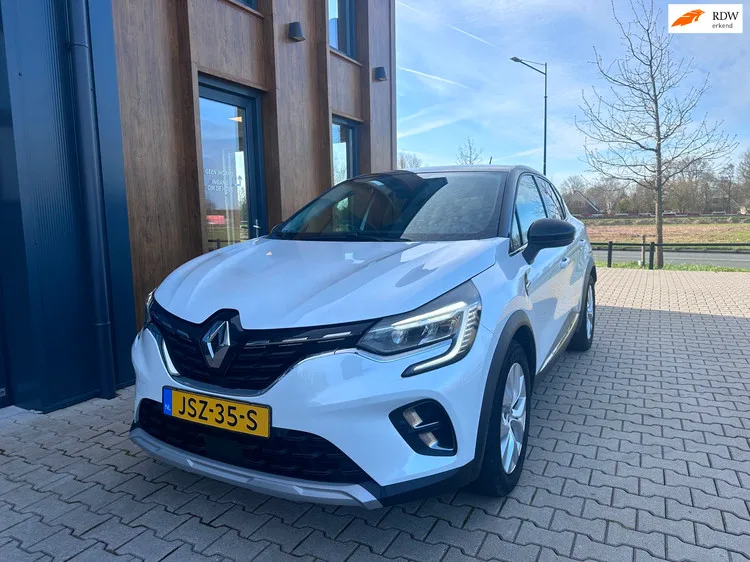 Renault Captur (2022) — foto 1