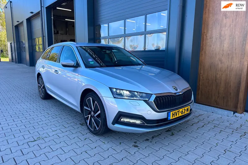 Škoda Octavia (2022)
