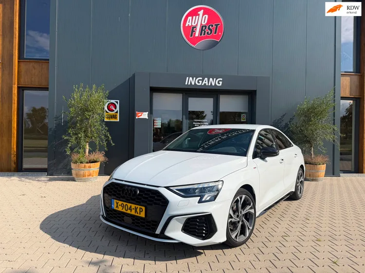 Audi A3 (2023) — foto 1