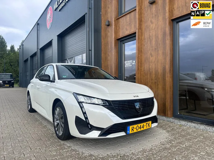 Peugeot 308 (2022) — foto 1