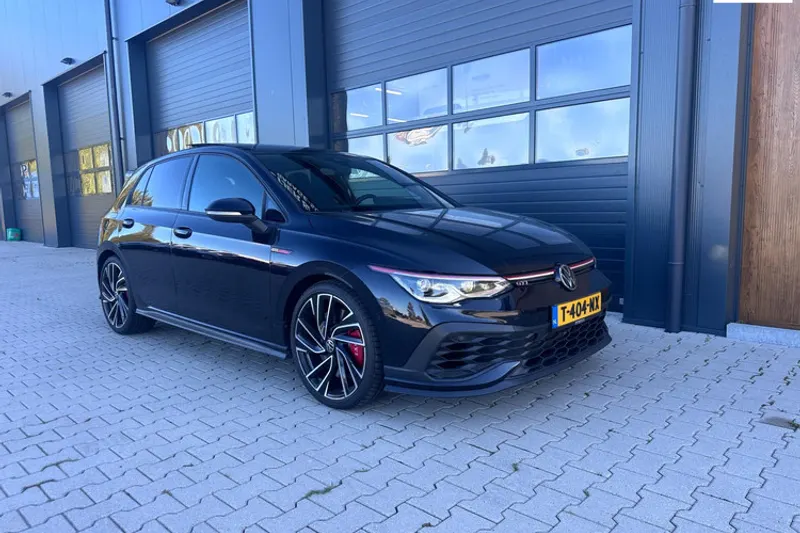 Volkswagen Golf (2021)