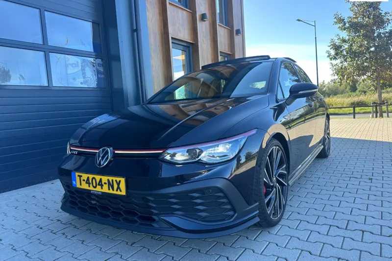 Volkswagen Golf (2021)