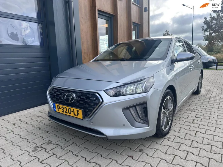 Hyundai Ioniq (2019) — foto 1