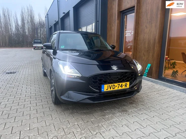 Suzuki Swift (2025) — foto 1