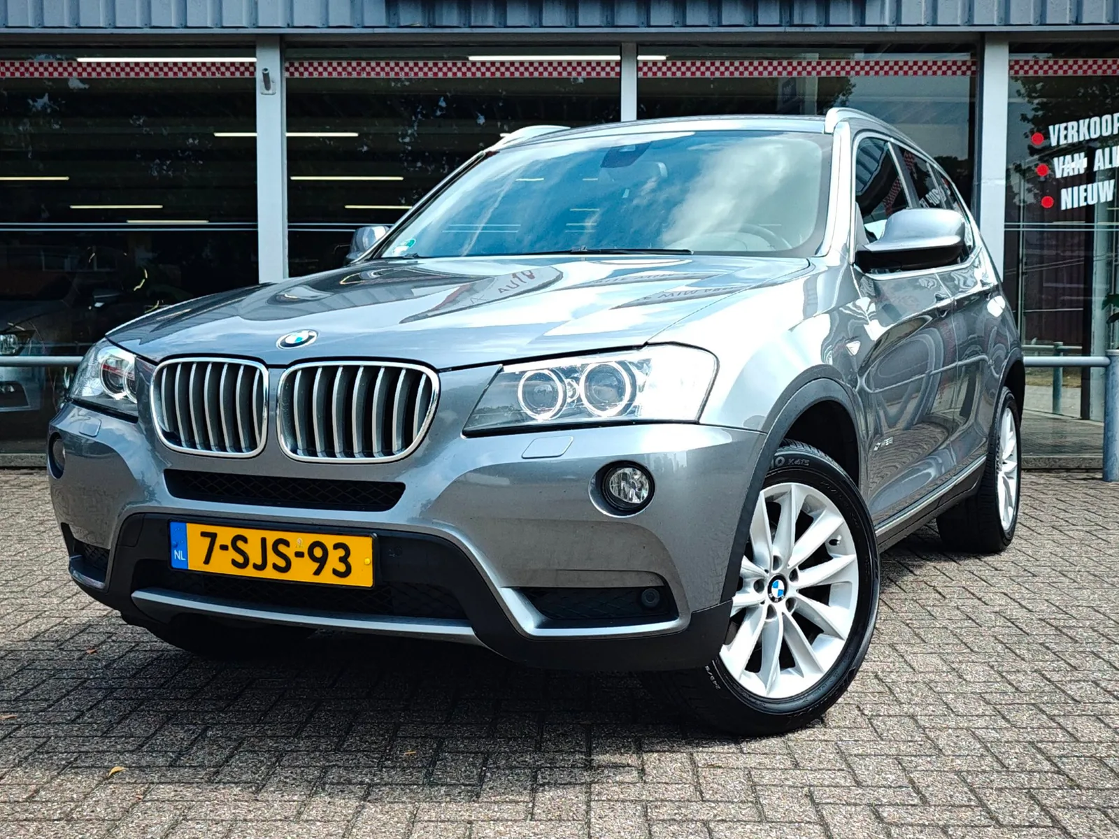 BMW X3 (2013) — foto 1