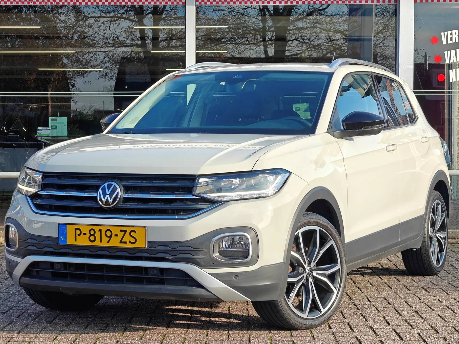 Volkswagen T-Cross (2022) — foto 1