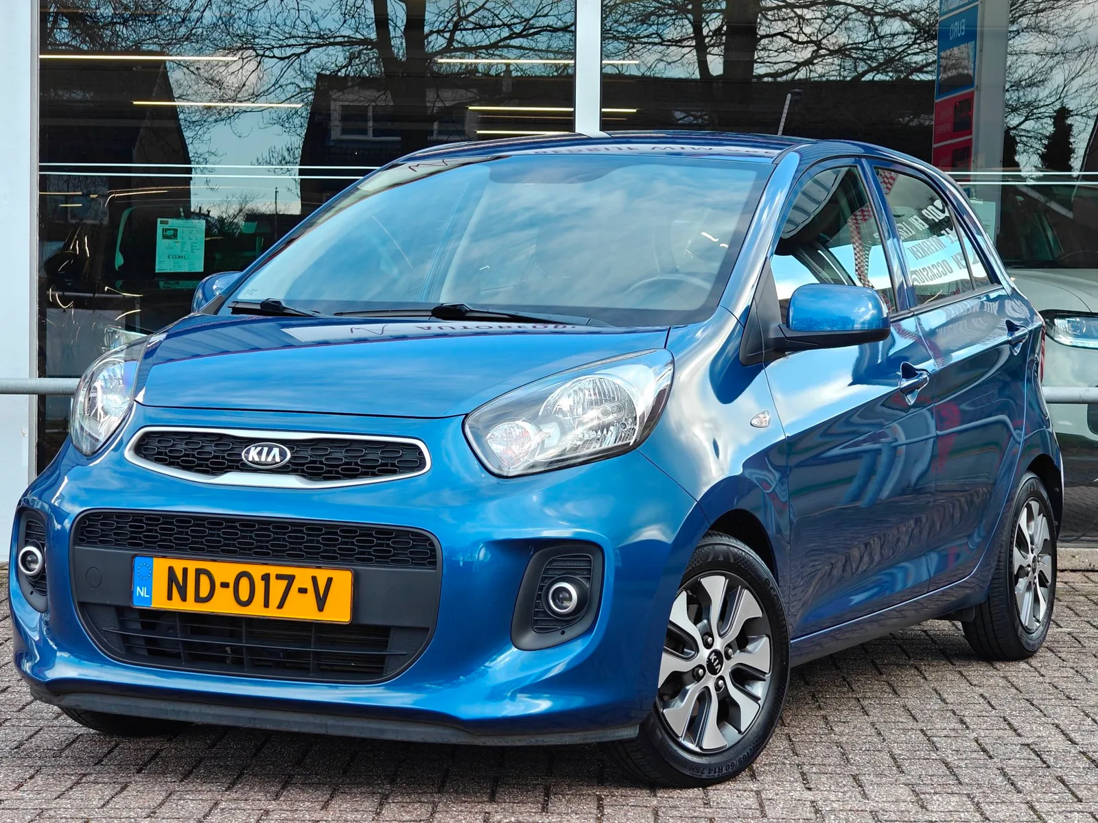 Kia Picanto (2017) — foto 1