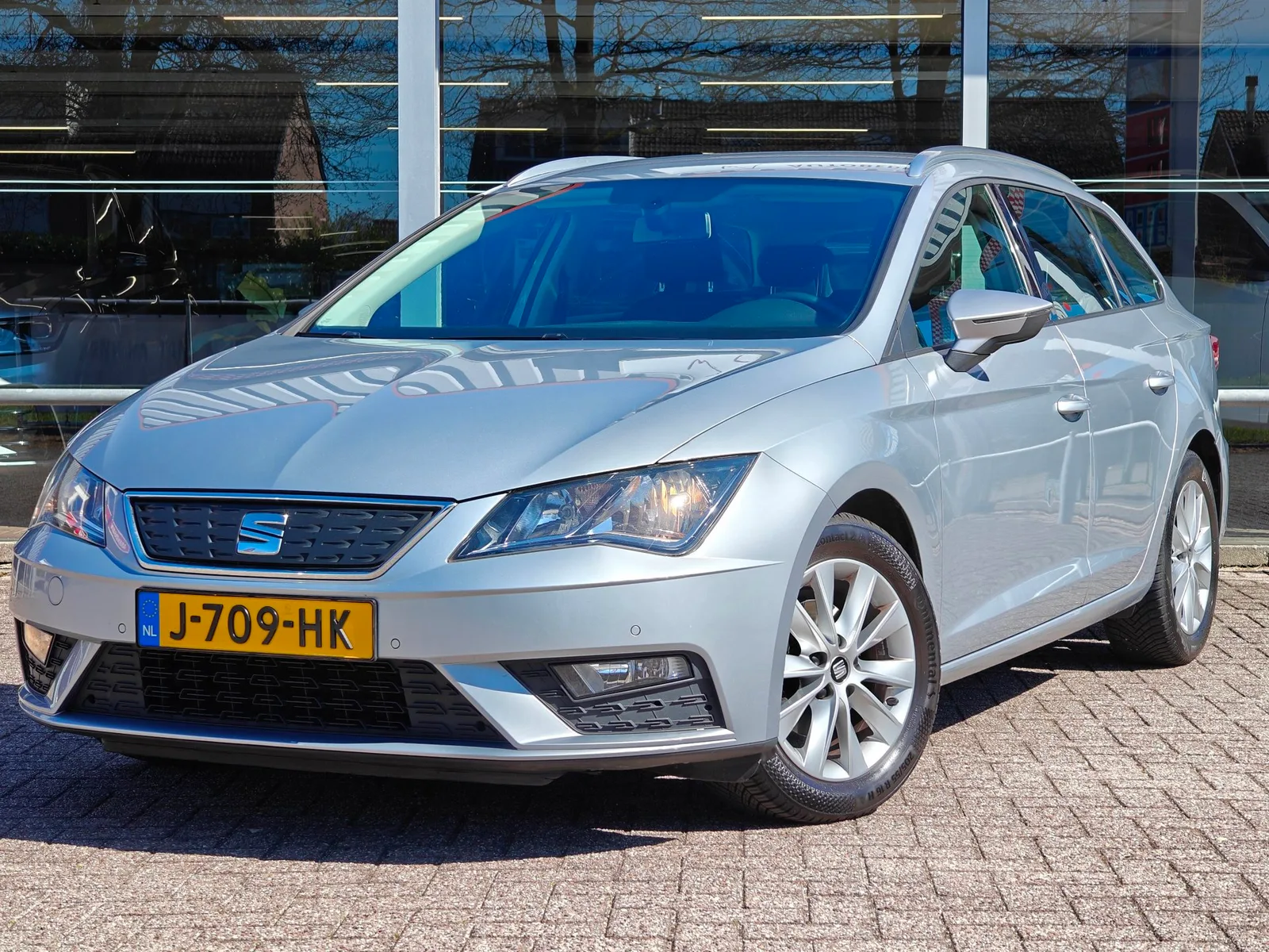 SEAT Leon (2019) — foto 1