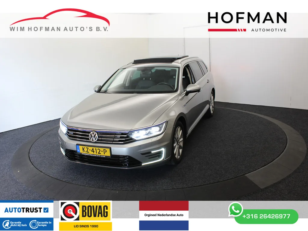 Volkswagen Passat (2016) — foto 1