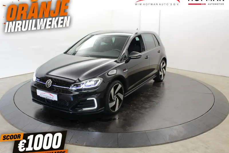 Volkswagen Golf (2020)