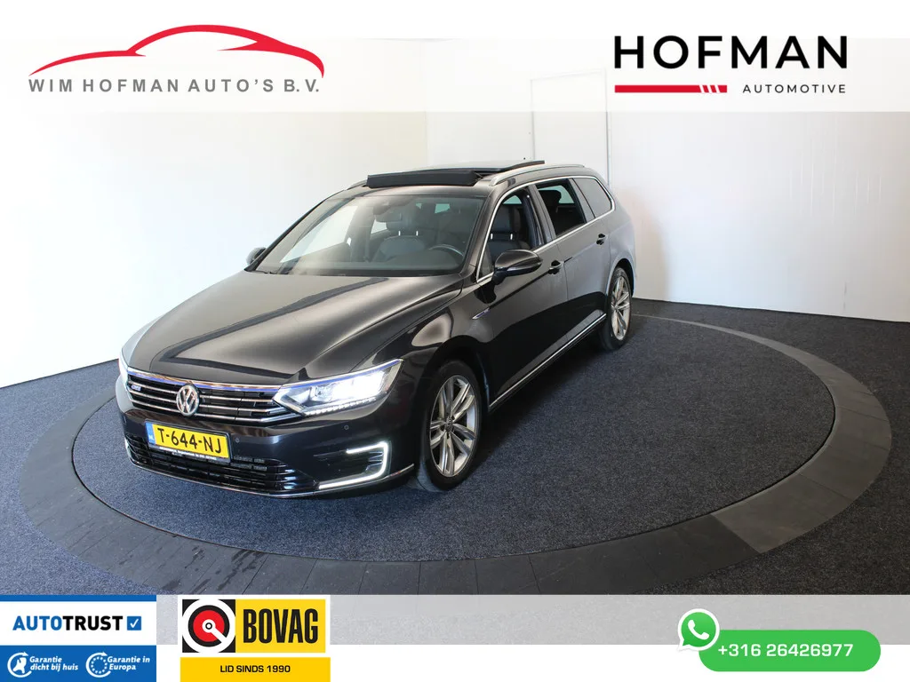 Volkswagen Passat (2018) — foto 1