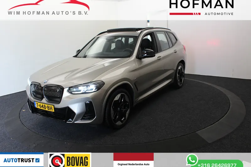 BMW iX3 (2023)