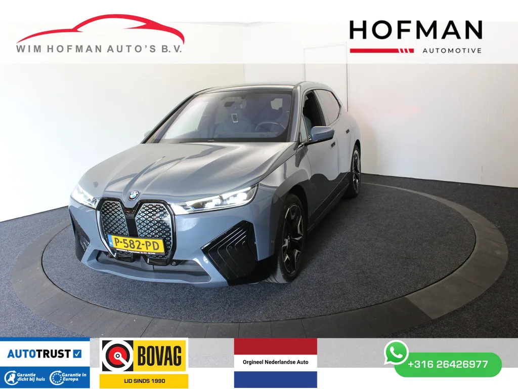 BMW iX (2022) — foto 1