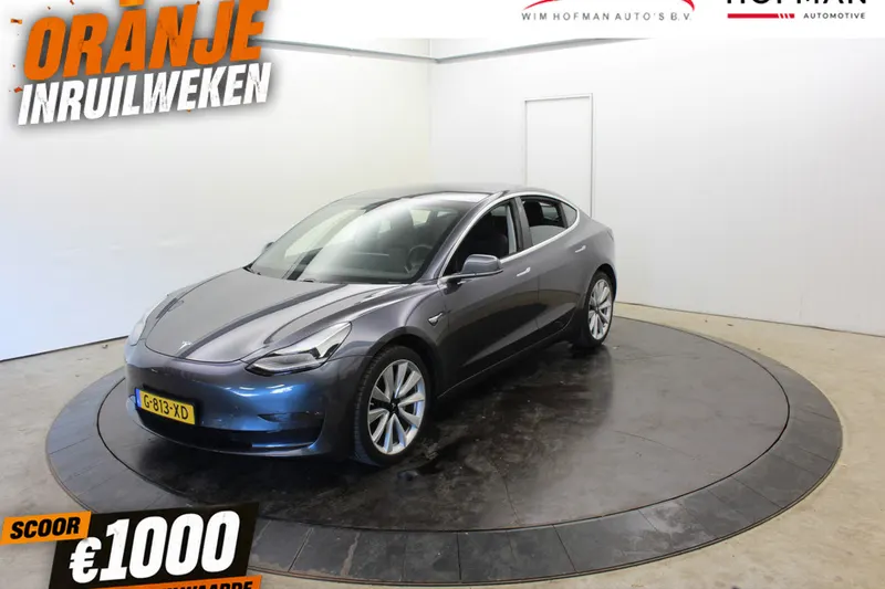 Tesla Model 3 (2019)