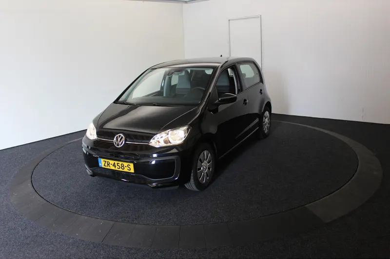 Volkswagen Up! (2019)