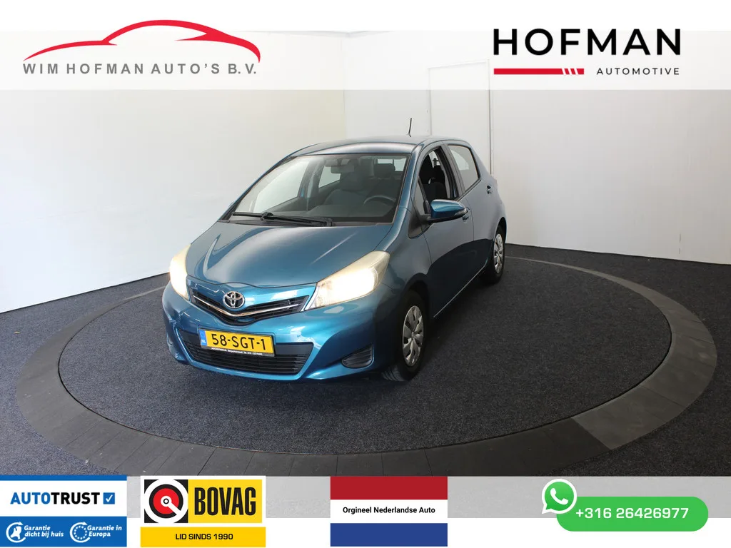 Toyota Yaris (2011) — foto 1