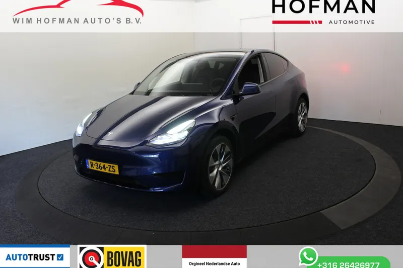 Tesla Model Y (2022)
