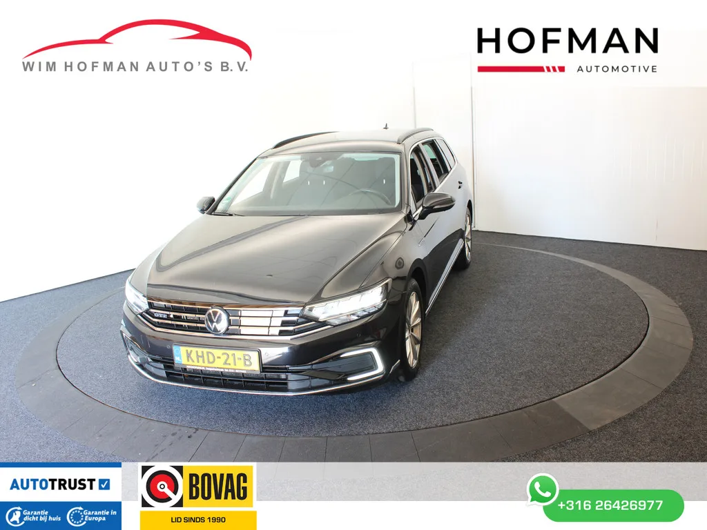 Volkswagen Passat (2021) — foto 1