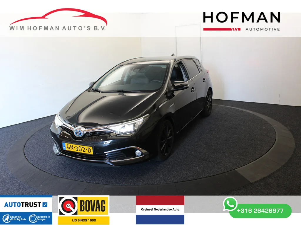 Toyota Auris (2015) — foto 1