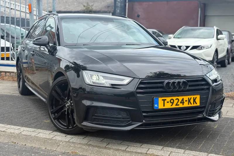 Audi A4 (2017)
